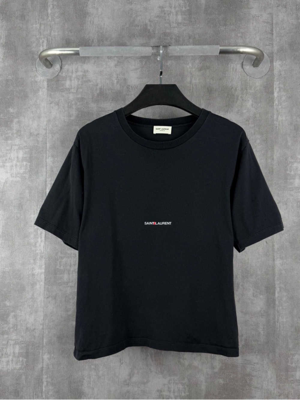 🚩steal Saint Laurent Black T-Shirt with Small White Logo
